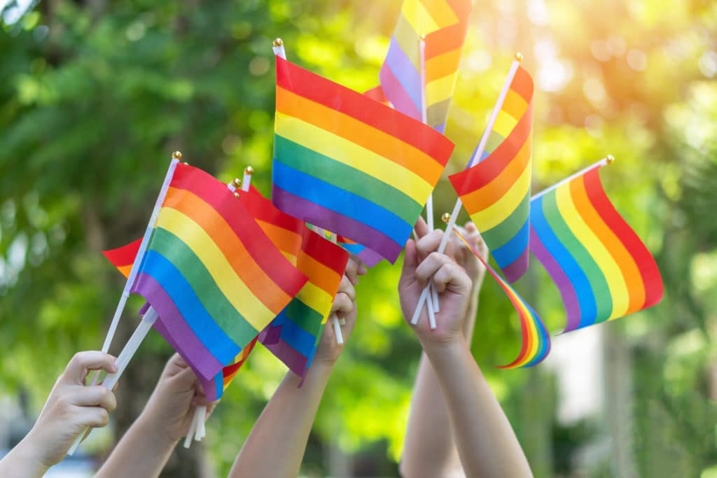 Cómo Actuar Ante un Caso de Discriminación en el Trabajo por ser LGBT+ en los Estados Unidos