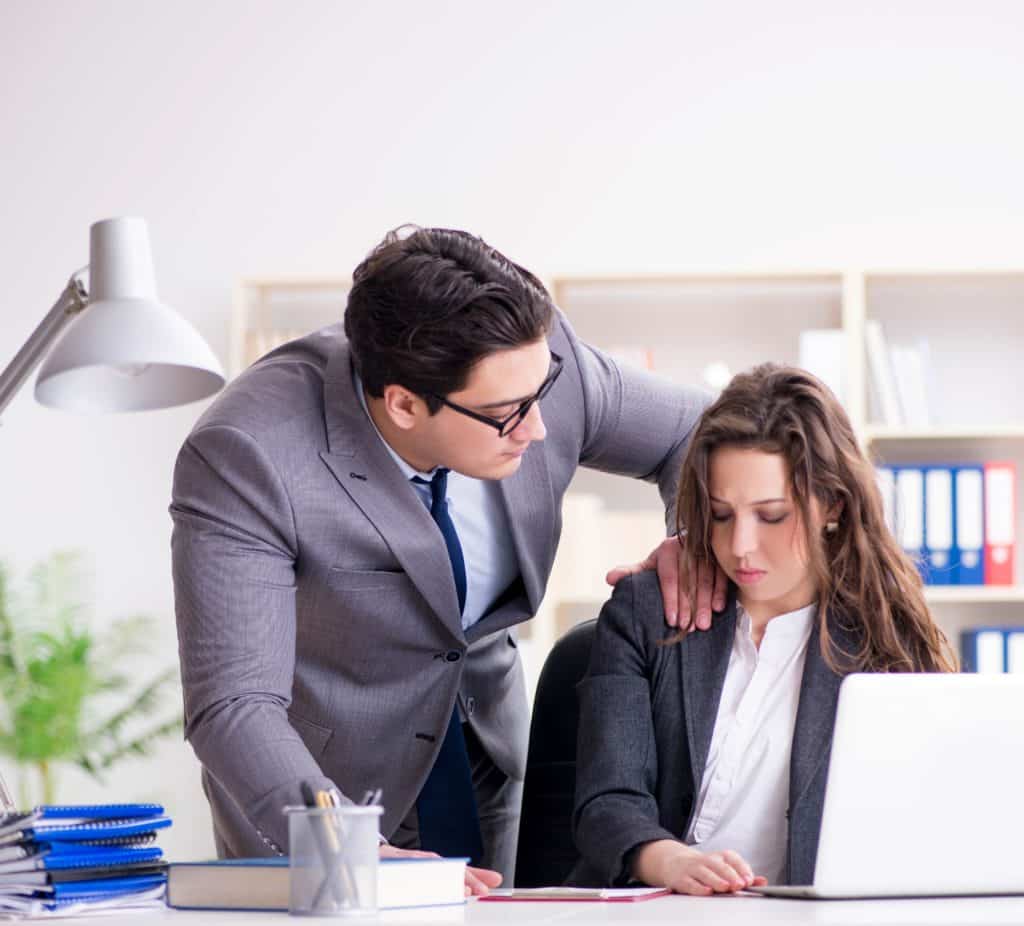 ¿Cómo presentar una demanda por acoso laboral en New York?