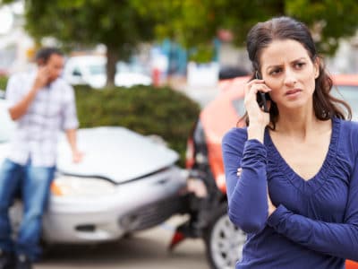 3 beneficios de trabajar con abogados latinos ante un accidente de carro